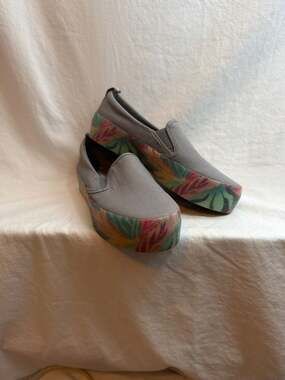 Sperry Women's Crest Twin Gore Floral/Grey Platform Sneakers STS87492